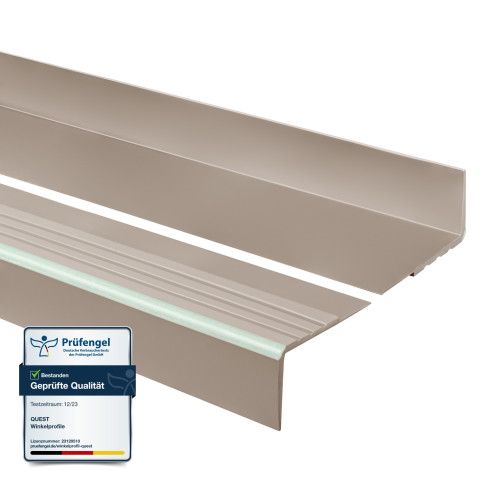Non-slip stair nosing photoluminescent 40x40mm, 150cm, beige